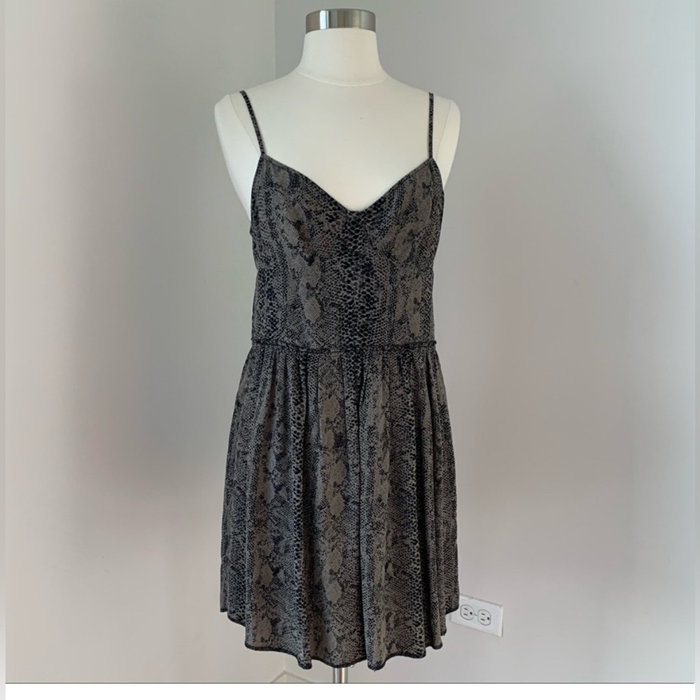 Wilfred Aritzia Nina Snakeskin Rattler Print Bustier Dress 100% Silk Size 4